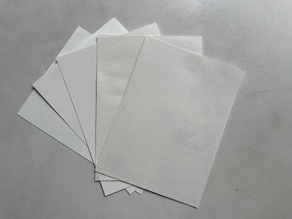 Двухсторонняя офсетная бумага рисового оттенка