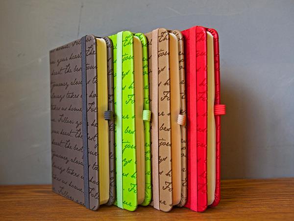 Ежедневники Moleskine, кожаные записные книжки, застежка-резинка, петелька для ручки